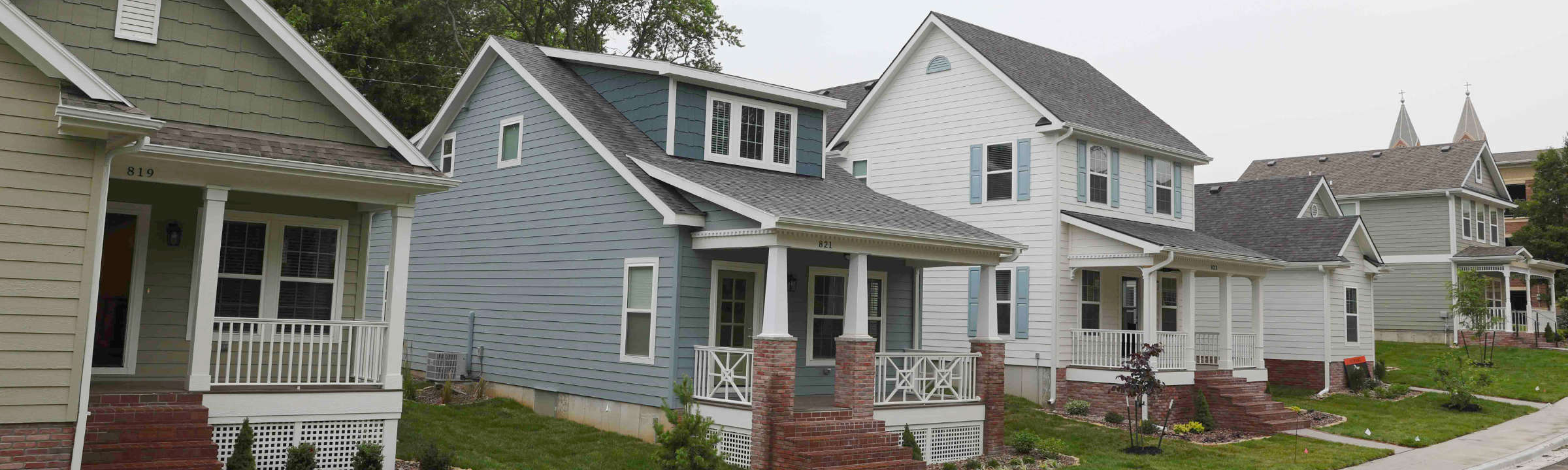 A photo of houses in Raven Hills
